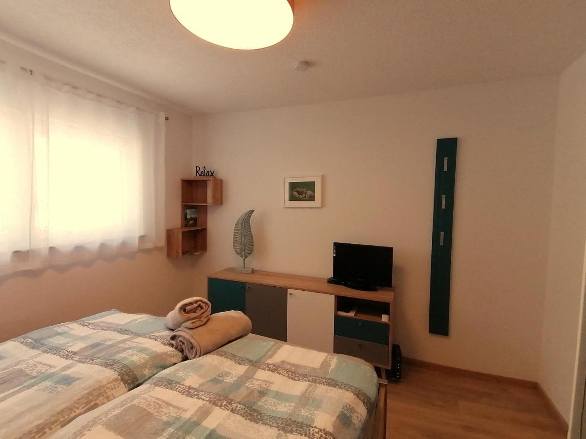 Ferienwohnung Am Wolfsweg Мерциг Екстериор снимка